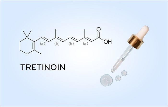 Tretinoin còn được gội là Retin-A