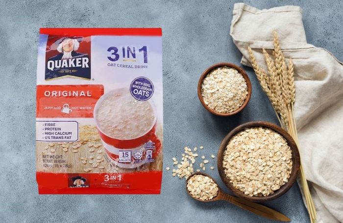 Yến mạch nguyên chất từ thương hiệu Quaker với truyền thống 420g (phù hợp cho trẻ từ 3 tuổi trở lên)