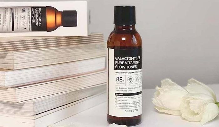 Sử Dụng Toner Dưỡng Trắng Some By Mi Galactomyces Pure Vitamin C Glow