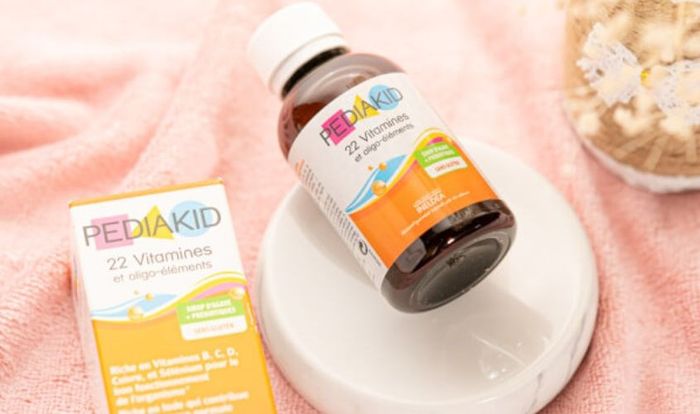 Siro Pediakid 22 Vitamines bổ sung vitamin và khoáng chất 125 ml (dành cho trẻ từ 1 tuổi trở lên)