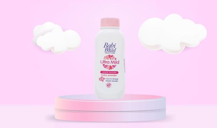 Phấn thơm dưỡng ẩm cho bé Babi Mild White Sakura 180g