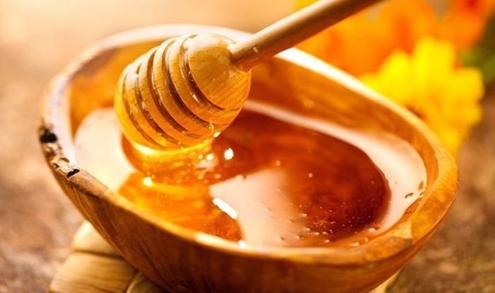 Mật ong có hydroperoxide giúp chống viêm vô cùng tốt