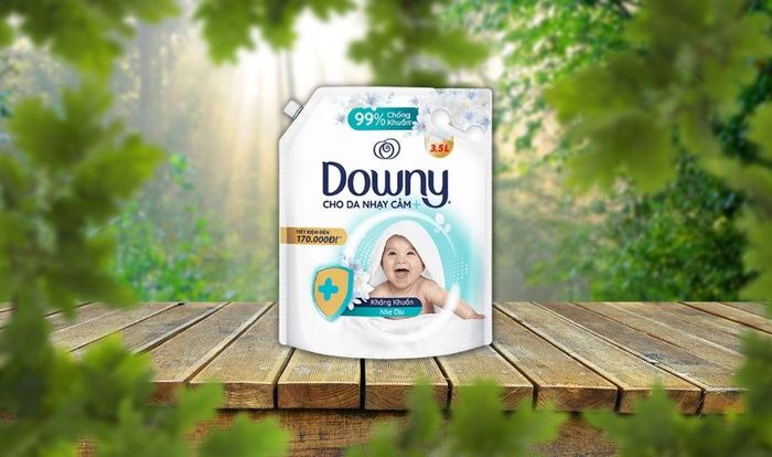 Nước xả Downy mềm mại tinh khiết hương dịu nhẹ túi 3.5 lít 