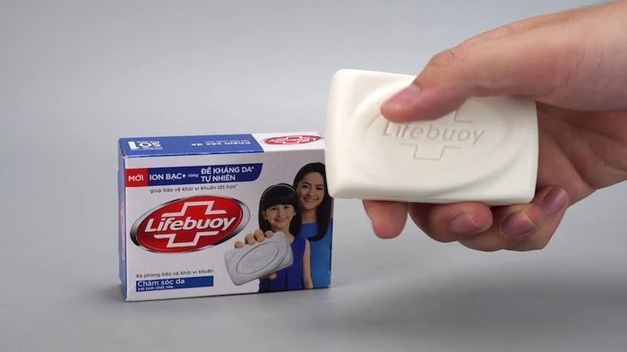 Xà bông cục Lifebuoy chăm sóc da hương dịu nhẹ 90g