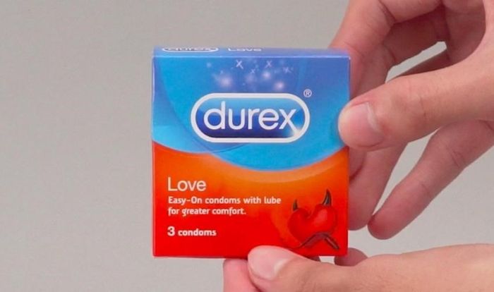 Bao cao su có gai Durex Love