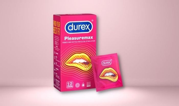 Bao cao su Durex Pleasuremax với thiết kế gai độc đáo