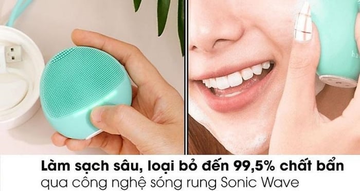 Máy rửa mặt và massage Halio Sweet Mint dành cho da nhạy cảm giúp cải thiện năng lượng và làm sáng da