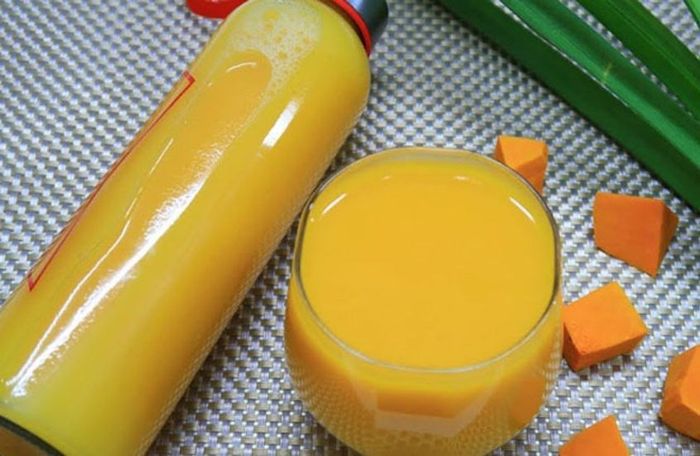 Bà bầu nên tiêu thụ sữa bí đỏ trong ngày và không nên để trong tủ lạnh