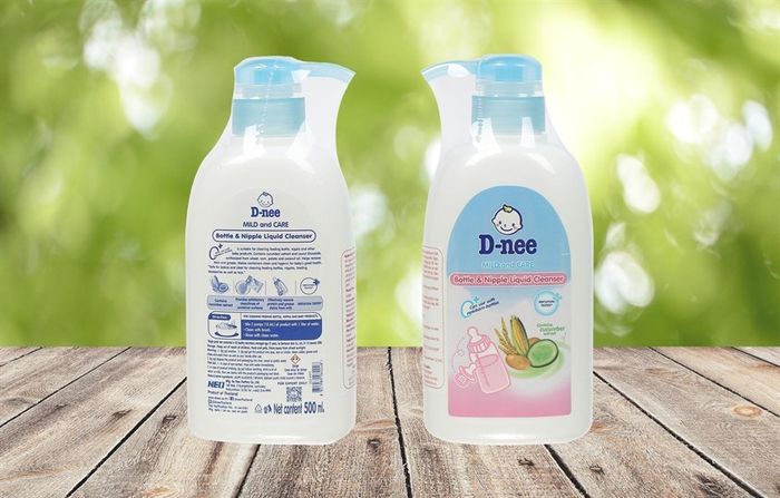 Nước rửa bình sữa D-nee chai 500 ml dịu nhẹ