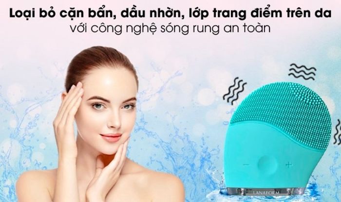 Máy hoạt động bằng cơ chế rung để làm sạch sâu lỗ chân lông trên khuôn mặt