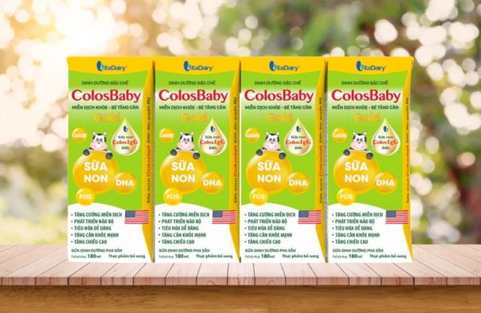 Lốc 4 hộp sữa pha sẵn ColosBaby Gold 180 ml (từ 1 tuổi)