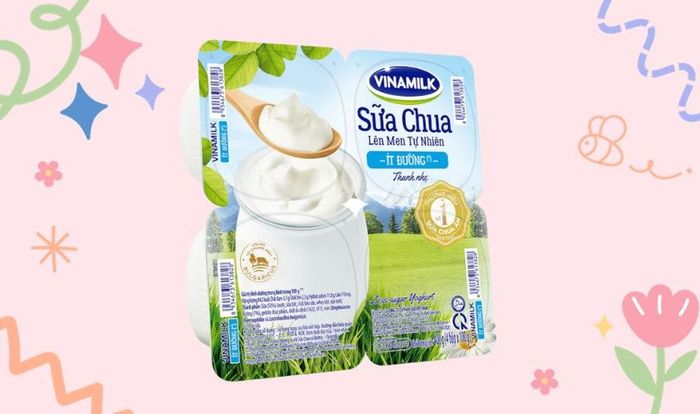 Lốc 4 hộp sữa chua ít đường Vinamilk 100g (phù hợp từ 1 tuổi)