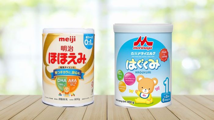 Sự so sánh giữa sữa bột Nhật Meiji Hohoemi Milk 800g và sữa Morinaga số 1 850g