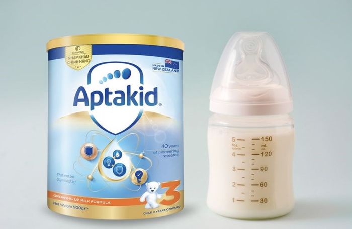 Sữa bột Aptakid Growing Up Milk Formula số 3