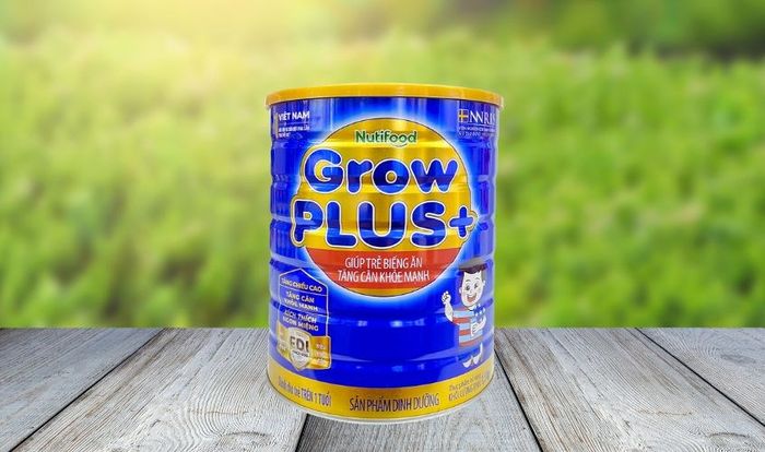 Sản phẩm sữa bột Nutifood GrowPLUS+ xanh với hương vani, đóng gói 1.5 kg (dành cho trẻ từ 1 tuổi)