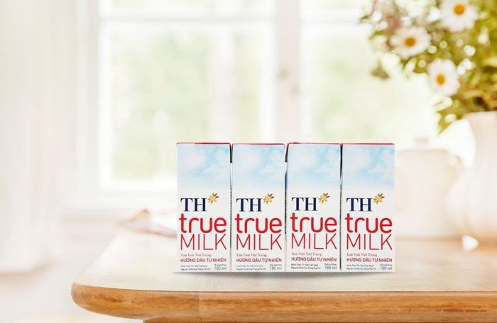 Sữa tươi TH true MILK Hilo vị dâu ngọt ngào