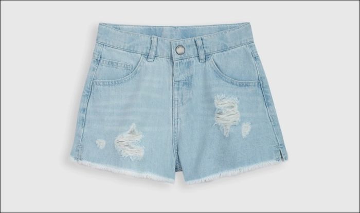 Quần short bé gái Canifa 1BS21C004-SJ645 màu xanh jeans nhạt