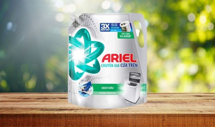 Dung dịch giặt Ariel Thơm Nắng Mai 3.4 lít