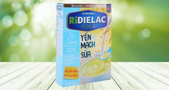 Bột ăn dặm Vinamilk RiDielac Gold yến mạch và sữa hộp 200g (6 - 24 tháng)