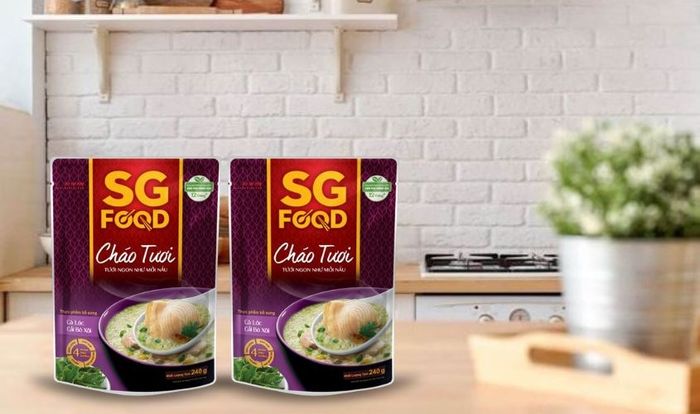 Cháo tươi SG Food vị cá lóc, cải bó xôi gói 270g (phù hợp từ 1 tuổi)