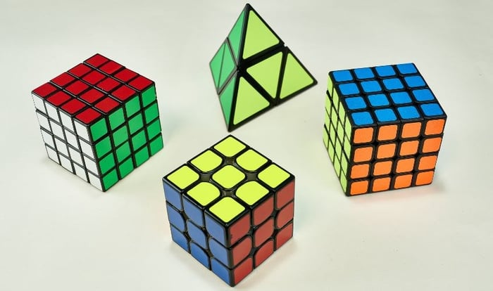 Rubik là một trò chơi logic với các khối hình đa dạng