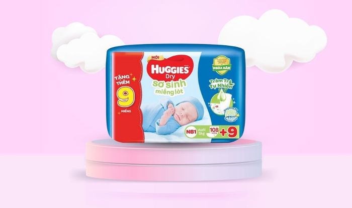 Miếng lót Huggies Dry size NB1 108 + 9 miếng (Dưới 5 kg)