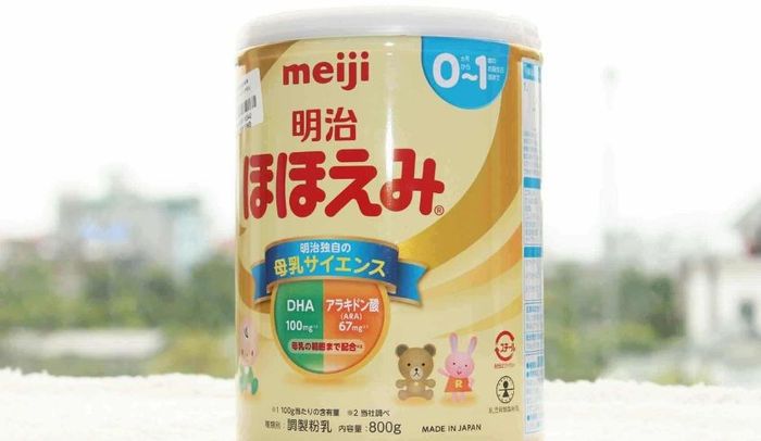 Meiji Infant Formula powdered milk 800g (0 - 12 months)