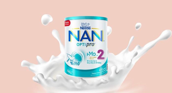 Sữa bột NAN Optipro số 2 900g (6 - 12 tháng) bổ sung Calo cho bé