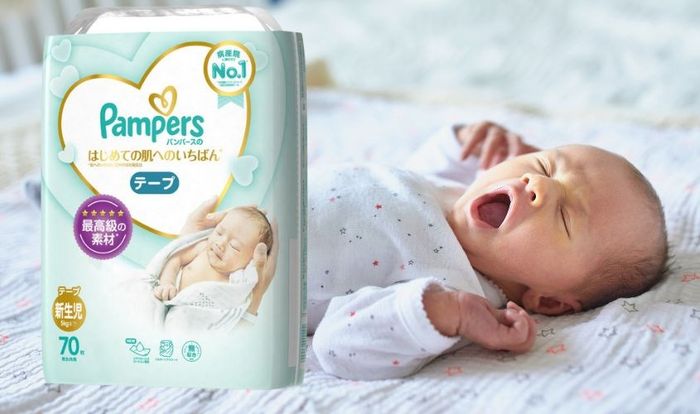 Tã dán Pampers cao cấp size NB 70 miếng (Dưới 5 kg)