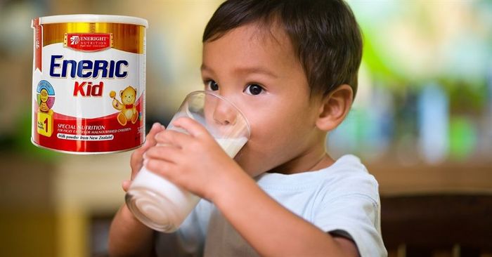 Sữa Eneric Kid được sản xuất với nguyên liệu nhập khẩu 100% từ New Zealand