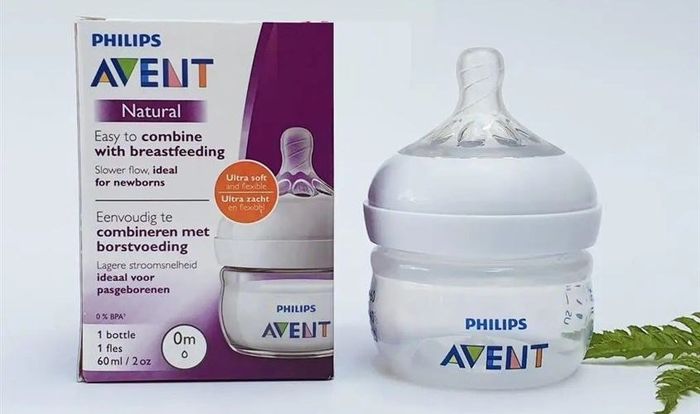 Bình sữa nhựa PP Philips Avent SCF039/17 cổ rộng 60 ml