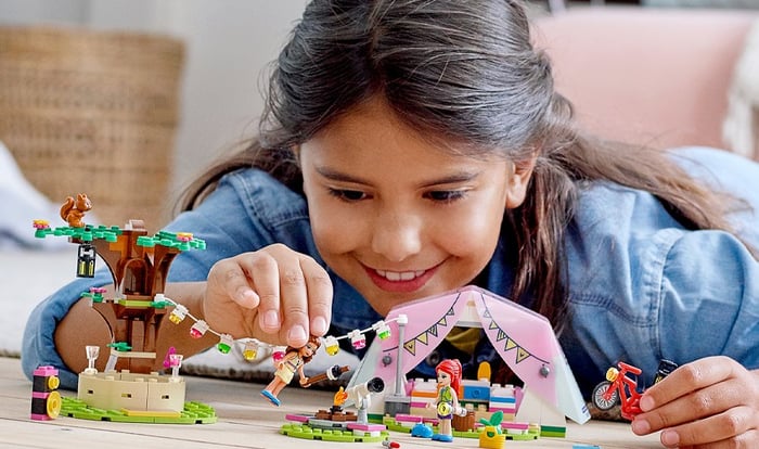 Mua Đồ chơi lắp ráp cắm trại ngoài trời Lego Friends 41392LG (241 chi tiết)