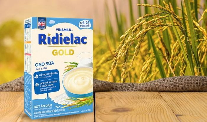 Sản phẩm ăn dặm Vinamilk RiDielac Gold gạo, sữa hộp 200g (6 - 24 tháng)