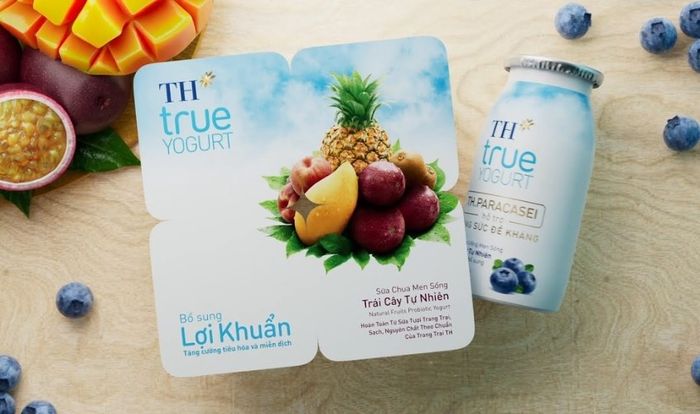 Lốc 4 hộp sữa chua trái cây TH true YOGURT vị trái cây 100g (từ 1 tuổi)