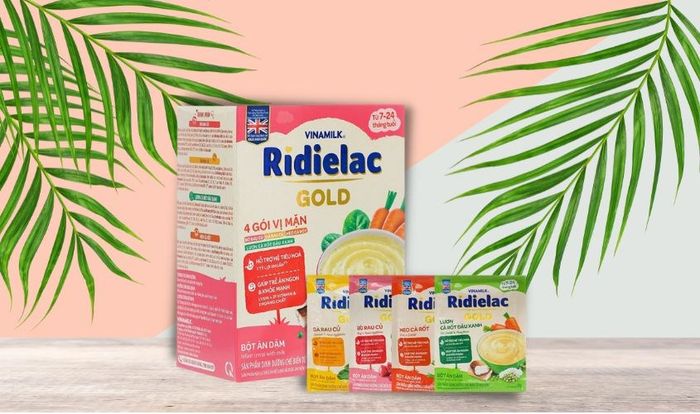 Bột ăn dặm Vinamilk RiDielac Gold 4 gói vị mặn hộp 200g (7 - 24 tháng)