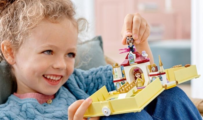 Đồ chơi câu chuyện phiêu lưu của Belle Lego Disney Princess 43177 (111 chi tiết)