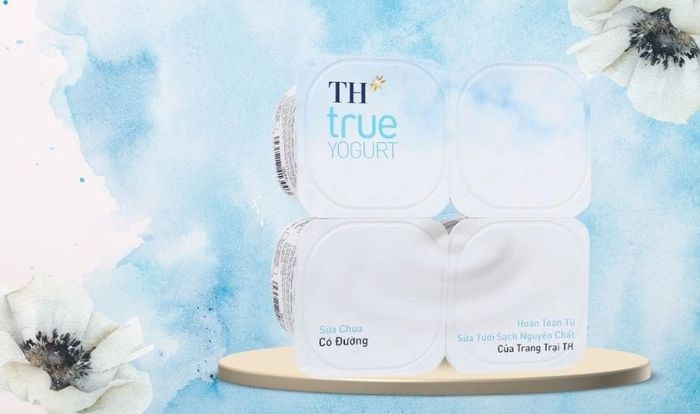 Lốc 4 hộp sữa chua có đường TH true YOGURT 100g (từ 1 tuổi)