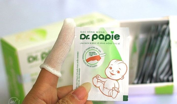 Gạt lau răng miệng cho bé Dr.Papie hộp 30 gói (từ 0 tháng)