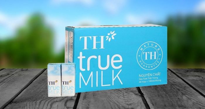 Hộp 48 lọ sữa tươi TH true MILK không đường dung tích 180 ml