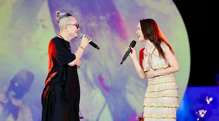 Lần đầu tiên Jimmii Nguyễn song ca với Mỹ Tâm. Ảnh: Ban tổ chức.