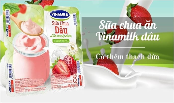 Hộp sữa chua trái cây Vinamilk vị dâu 100g