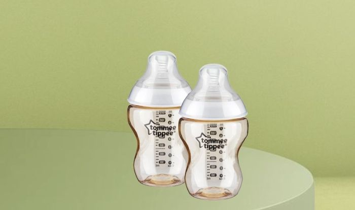 Bình sữa Tommee Tippee Closer to Nature dung tích 260 ml cổ rộng