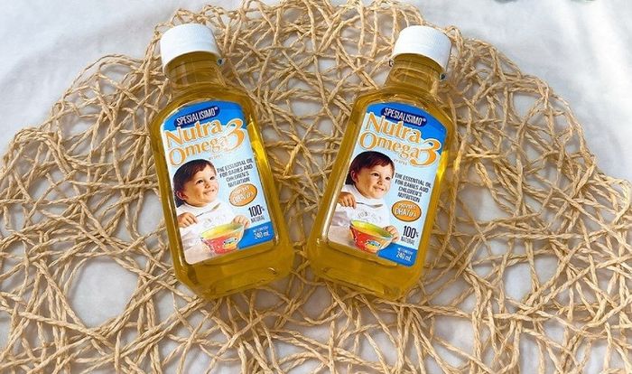 Dầu cá hồi Nutra Omega 3 ăn dặm cho bé chai 240 ml (từ 7 tháng)