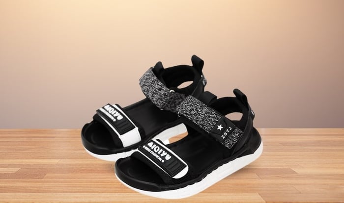 Giày sandal in chữ xám Mytour AC6