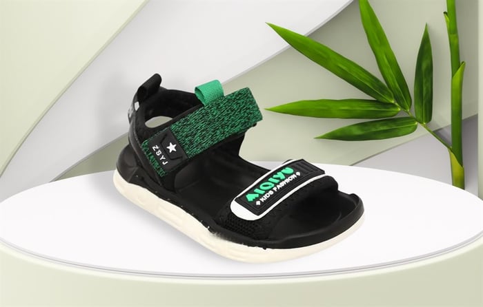 Đôi sandal in chữ xanh Mytour AC6