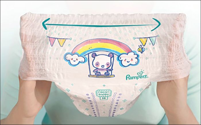 Bỉm Pampers có thiết kế màu sắc ngộ nghĩnh, đáng yêu