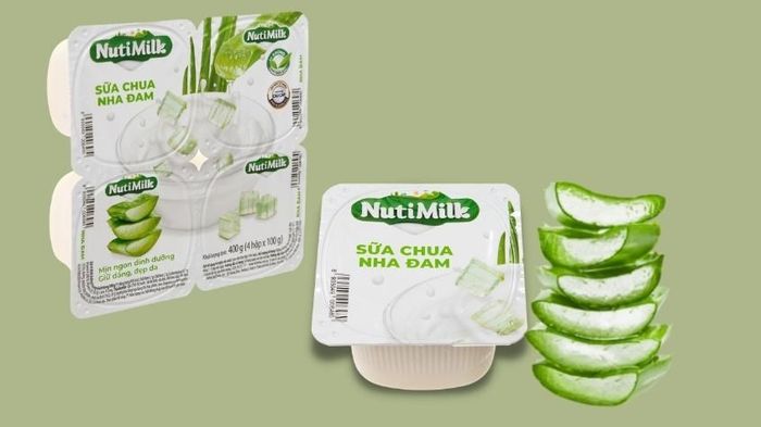 Lốc 4 hộp sữa chua trái cây Nutimilk vị nha đam 100g