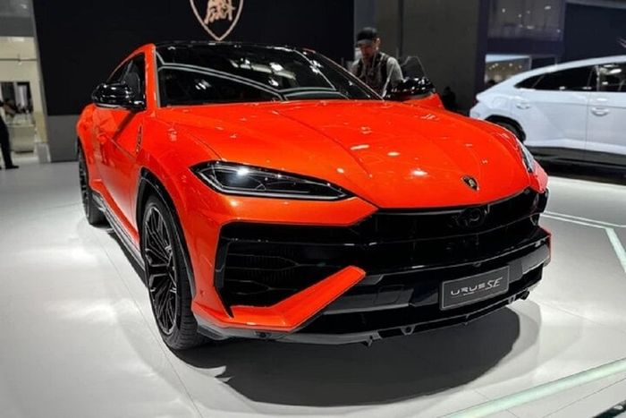 Lamborghini Urus SE là phiên bản mới nhất của dòng xe sử dụng công nghệ plug-in hybrid.