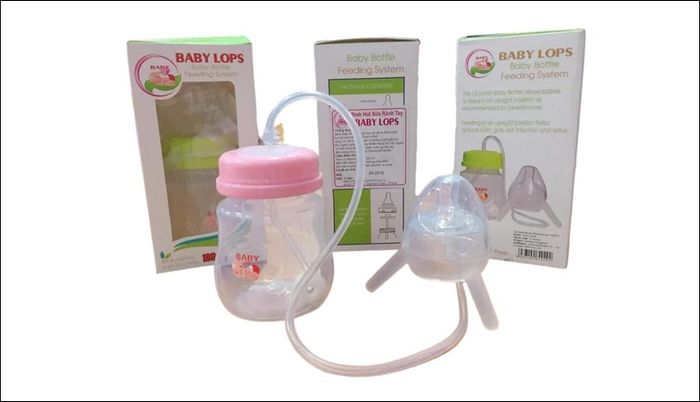 Bình sữa tiện lợi Baby Lops