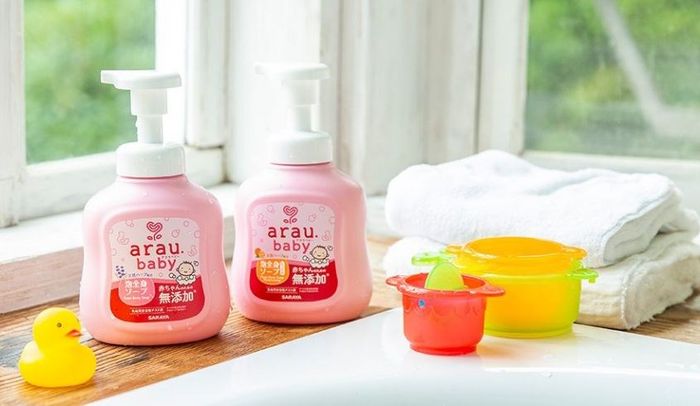 Sữa tắm gội Arau giữ cho bé an toàn